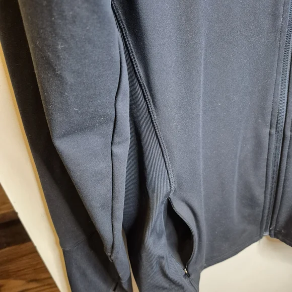 Reebok Evolution Performance Jacket - Picture 7 of 11